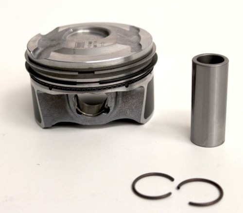 Piston with rings - , for